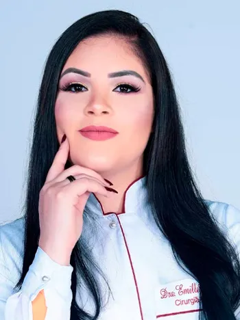 Dra. Emille Lessa Correia, Dentista em Itabuna.