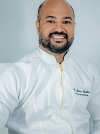 Dr Itamar Freitas. Dentista em Itabuna. Atendimento personalizado.